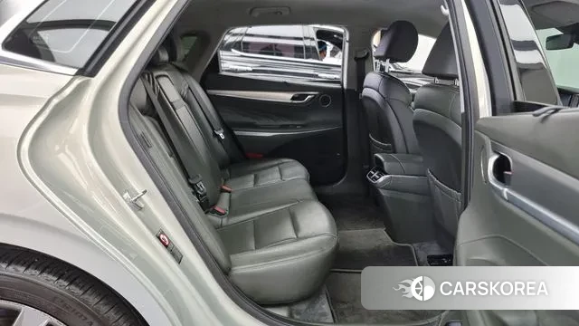 Hyundai The New Grandeur IG Hybrid 2019 Серебряный из Кореи, фото 3