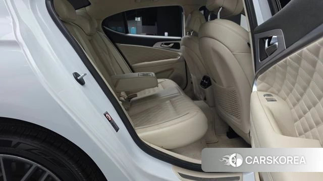 Genesis G70 2018 Белый из Кореи, фото 3