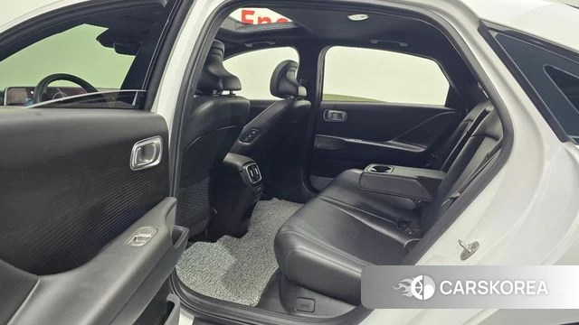 Hyundai Ionic 6 2025 Белый из Кореи, фото 3