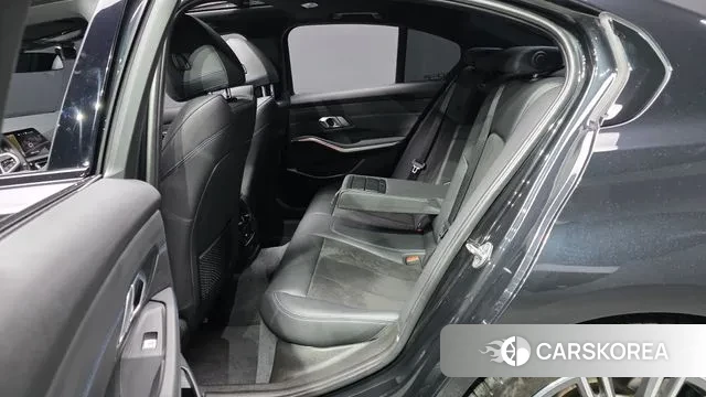 BMW 3 Series (G20) 2022 Черный из Кореи, фото 3