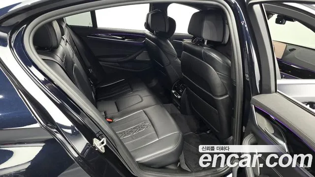 BMW 5 Series (G30) id 2689458 из Кореи 3