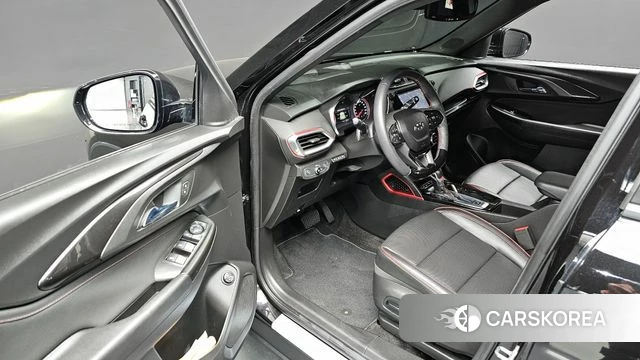 Chevrolet (GM Daewoo) Trailblazer 2021 Черный из Кореи, фото 3