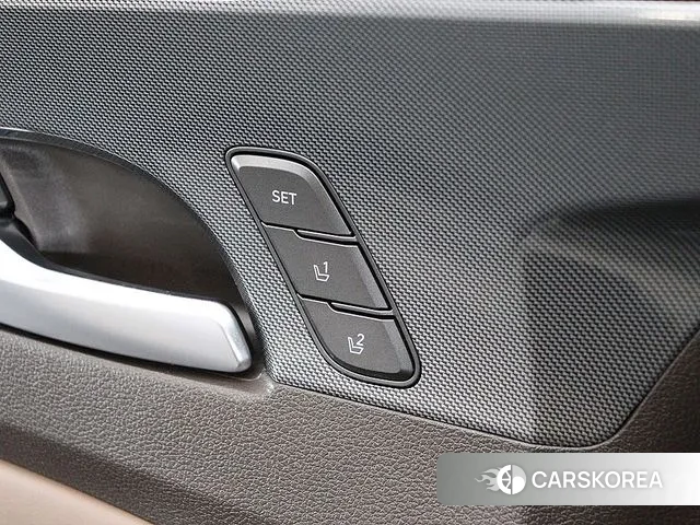 Hyundai The New Santa Fe 2021 Черный из Кореи, фото 3