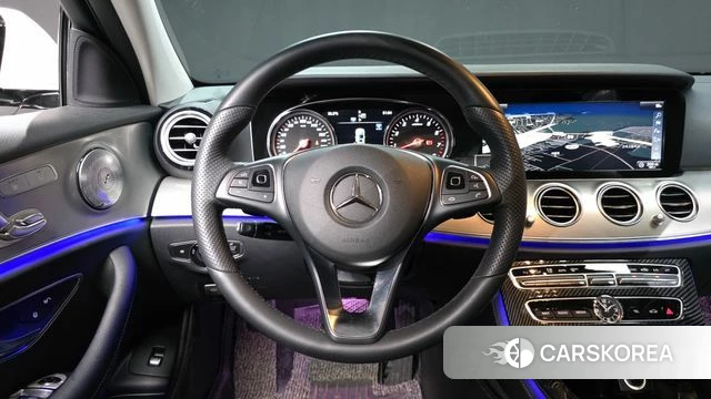 Mercedes-Benz E-Class W213 2018 Белый из Кореи, фото 3