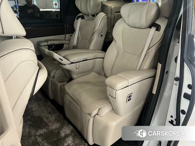 Toyota Elfa 2025 Белый из Китая, фото 3