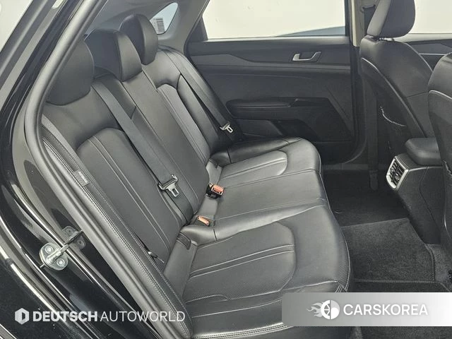 Kia K5 3rd generation 2023 Черный из Кореи, фото 3