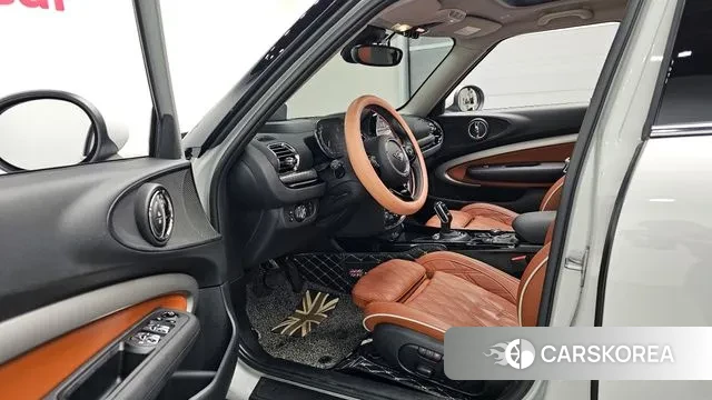 Mini Cooper Clubman 2021 Серебряный из Кореи, фото 3