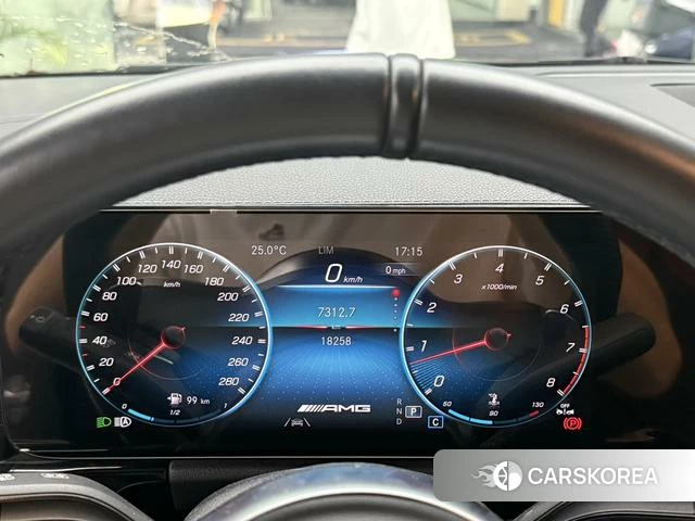 Mercedes-Benz GLA AMG 2023 Темно-серый из Китая, фото 3