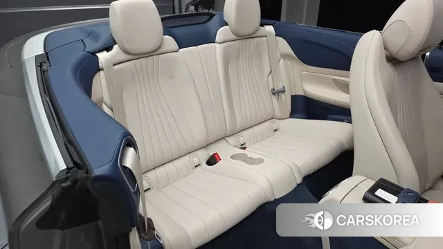 Mercedes-Benz E-Class W213 2022 Песочный из Кореи, фото 3