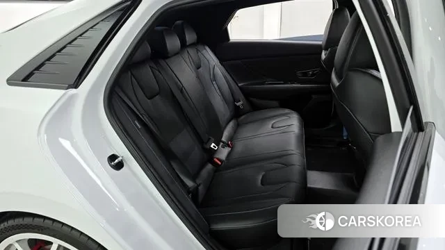 Hyundai The New Avante (CN7) 2025 Белый из Кореи, фото 3