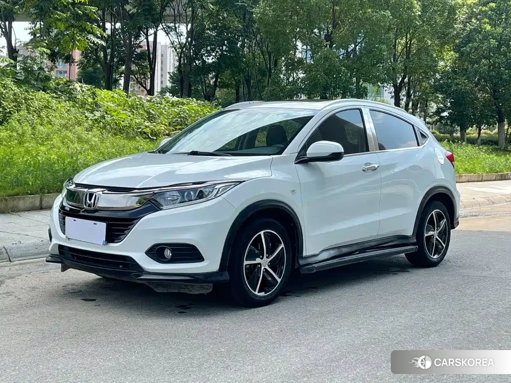 Honda Vezel 2020 Белый из Китая, фото 3