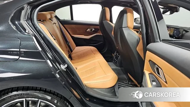 BMW 3 Series (G20) 2023 Черный из Кореи, фото 3