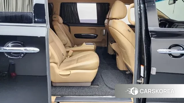 Kia The New Carnival 2018 Черный из Кореи, фото 3