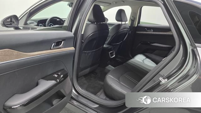 Kia K5 3rd generation 2021 Серый из Кореи, фото 3