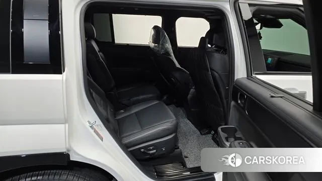 Hyundai Santa Fe (MX5) 2023 Белый из Кореи, фото 3