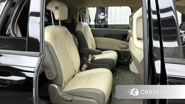 Kia The New Carnival 4th Generation 2024 Черный из Кореи, фото 3