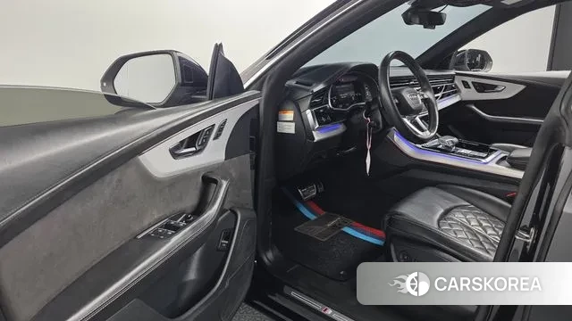 Audi Q8 (4M) 2021 Черный из Кореи, фото 3