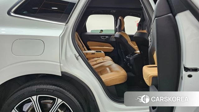 Volvo XC60 second Generation 2018 Белый из Кореи, фото 3