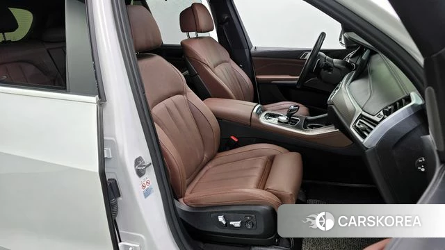BMW X5 (G05) 2021 Белый из Кореи, фото 3