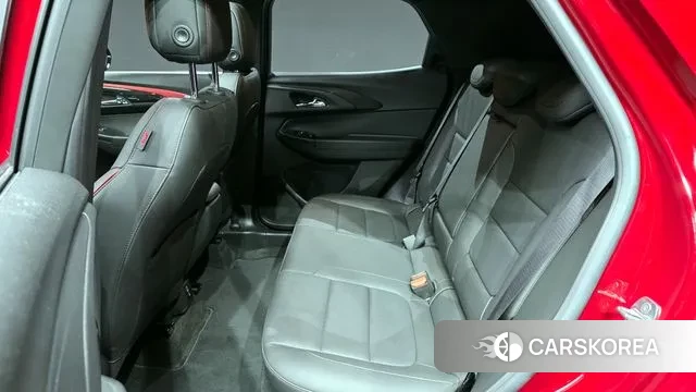 Chevrolet (GM Daewoo) The New Trail Blazer 2023 Красный из Кореи, фото 3