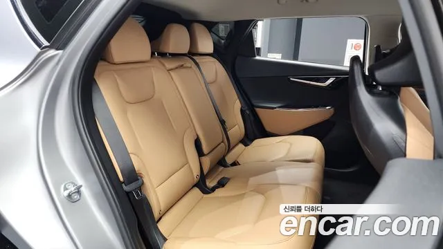 Kia EV6 2022 Серебристо-серый из Кореи, фото 3