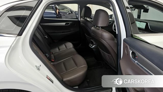 Hyundai The New Grandeur IG Hybrid 2021 Белый из Кореи, фото 3