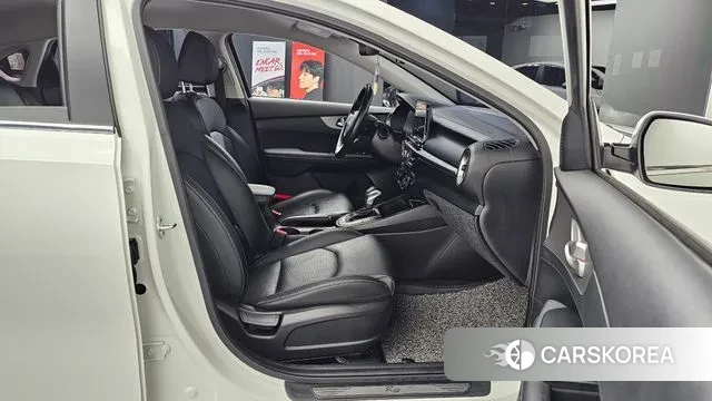 Kia Come New K3 2019 Белый из Кореи, фото 3