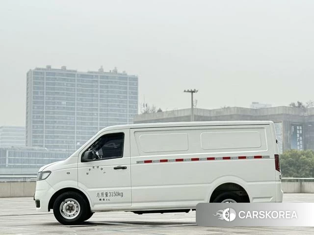 Fukuda Era EV6 2024 Белый из Китая, фото 3
