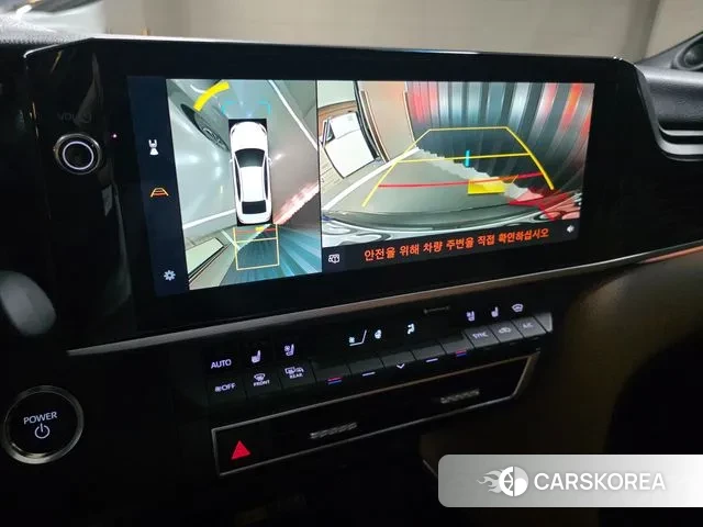 Toyota Camry (XV80) 2025 Серебристо-серый из Кореи, фото 3