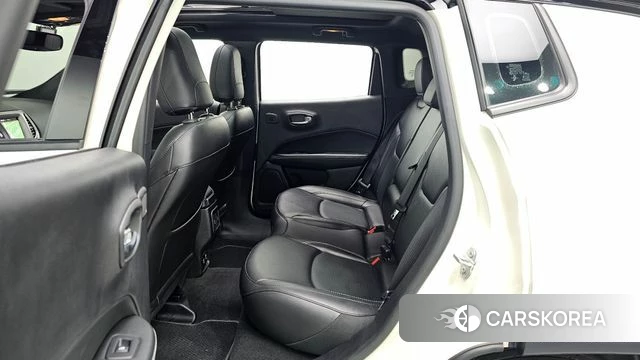 Jeep Compass 2nd Generation 2021 Белый из Кореи, фото 3