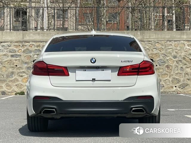 BMW 5 series (imported) 2018 Белый из Китая, фото 3