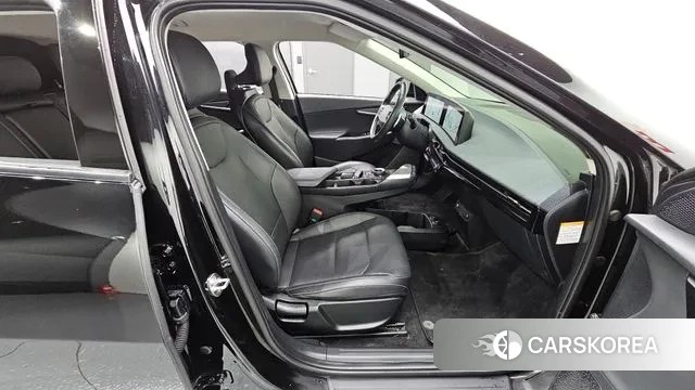 Kia EV6 2021 Черный из Кореи, фото 3