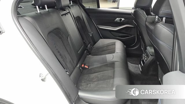 BMW 3 Series (G20) 2022 Белый из Кореи, фото 3