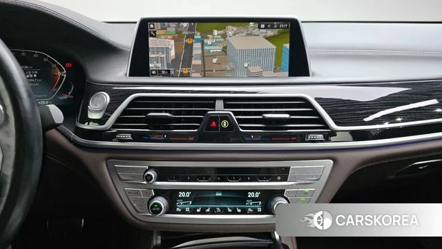 BMW 7 Series (G11) 2021 Черный из Кореи, фото 3