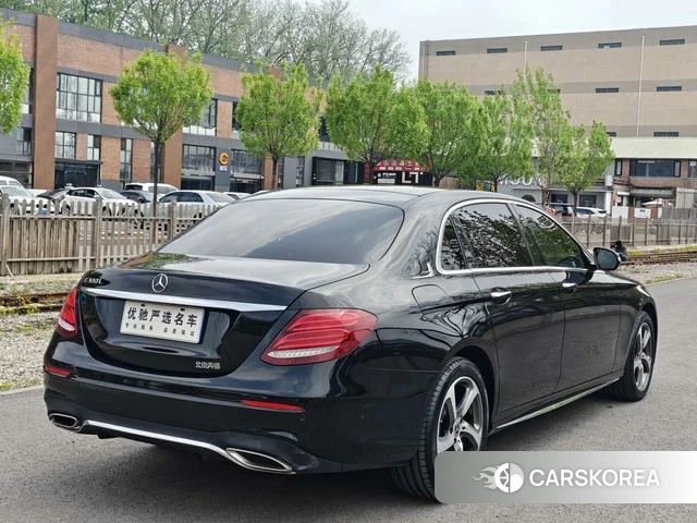 Mercedes-Benz E-class 2019 Черный из Китая, фото 3