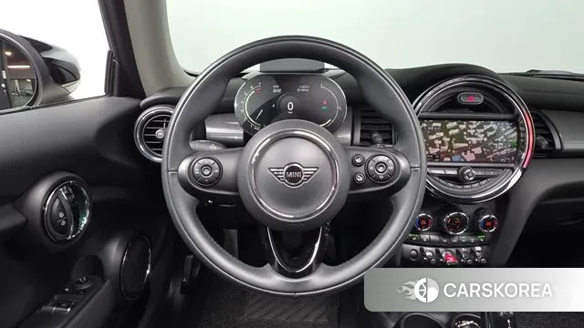 Mini Cooper 2021 Жемчужный цвет из Кореи, фото 3
