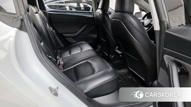 Tesla Model 3 2020 Белый из Кореи, фото 3