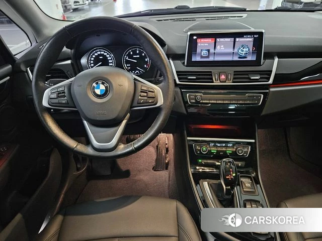 BMW 2 Series Active Tourer (F45) 2020 Белый из Кореи, фото 3