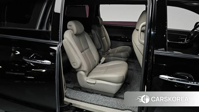 Kia The New Carnival 2018 Черный из Кореи, фото 3