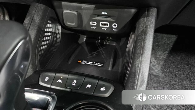 Chevrolet (GM Daewoo) Trailblazer 2020 Черный из Кореи, фото 3
