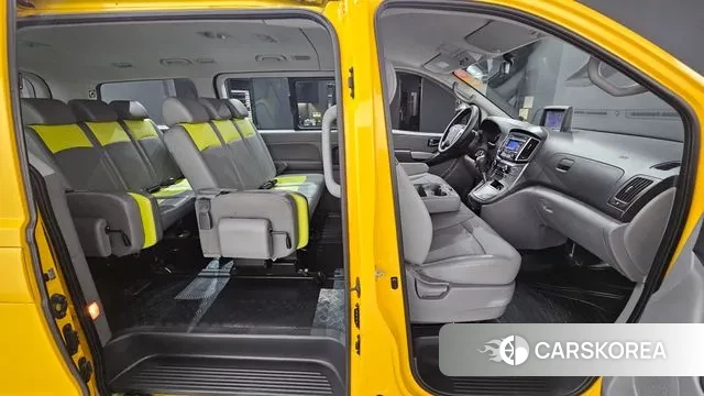 Hyundai The New Grand Starex 2018 Желтый из Кореи, фото 3