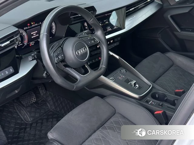 Audi A3 2021 Белый из Китая, фото 3
