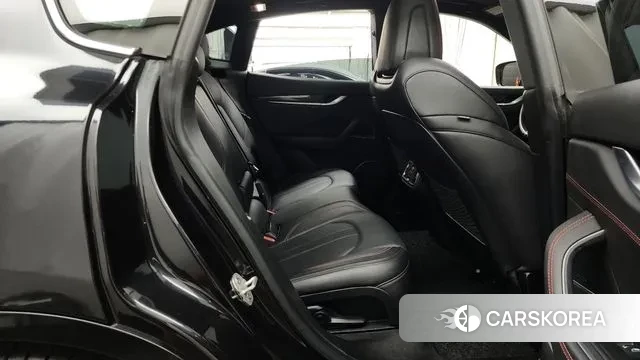 Maserati Levante 2018 Черный из Кореи, фото 3