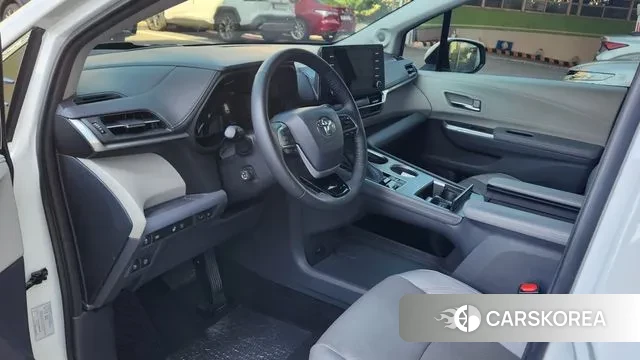 Toyota Sienna 4th Generation 2021 Белый из Кореи, фото 3