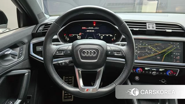 Audi Q3 (F3) 2020 Черный из Кореи, фото 3
