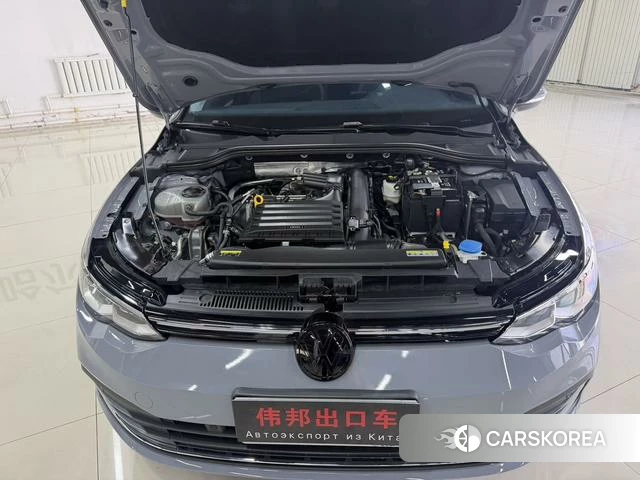 Volkswagen Golf 2022 Темно-серый из Китая, фото 3