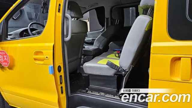 Hyundai The New Grand Starex 2021 Желтый из Кореи, фото 3