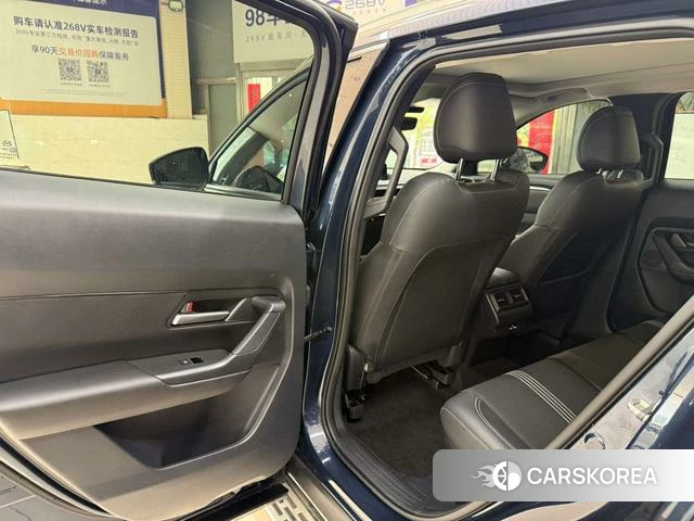 Mazda CX-50 line also 2023 Синий из Китая, фото 3