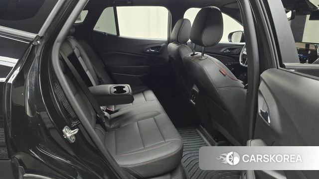 Chevrolet (GM Daewoo) Trax Crossover 2024 Черный из Кореи, фото 3