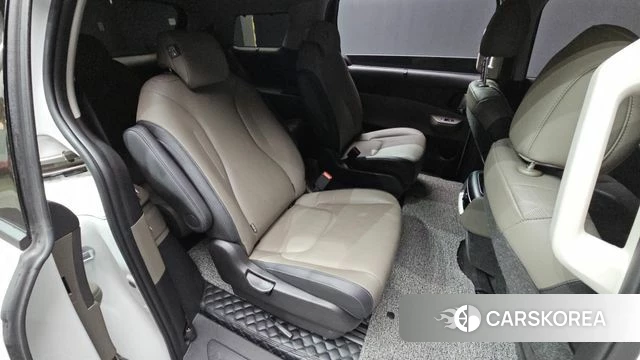 Kia The New Carnival 4th Generation 2025 Белый из Кореи, фото 3